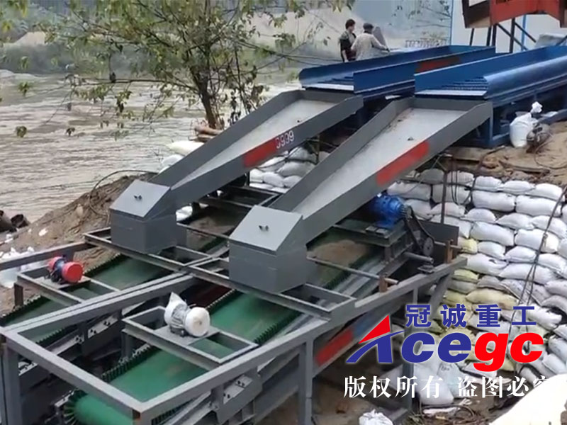 富集溜槽選礦機(jī)在現(xiàn)場視頻